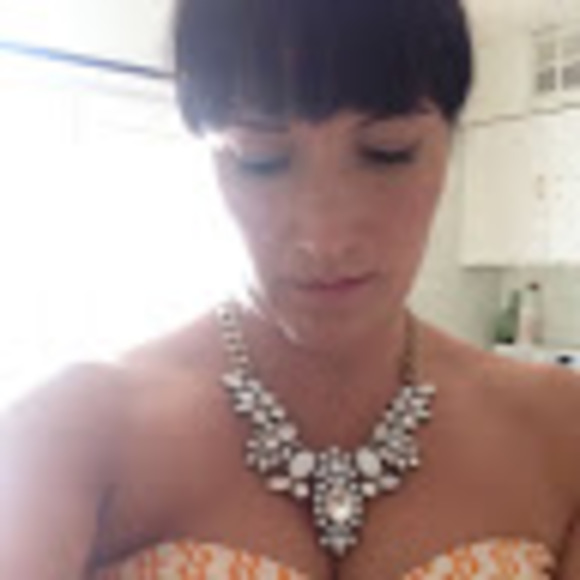 Meet your Posher, Merit - Picture 1 of 1